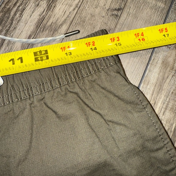 Vuori Small Men’s Shorts EUC - Picture 5 of 6